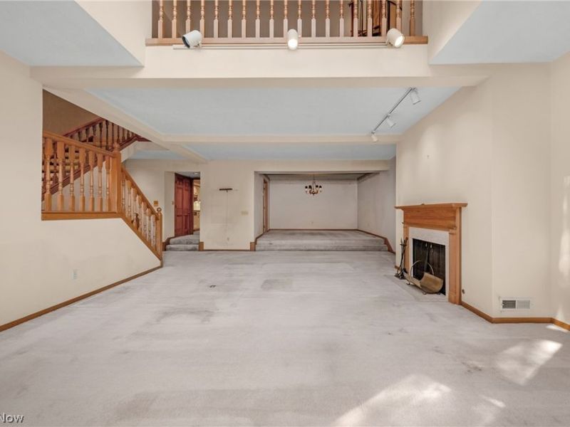 18 Hidden Valley, Rocky River, OH 44116 Photo 9