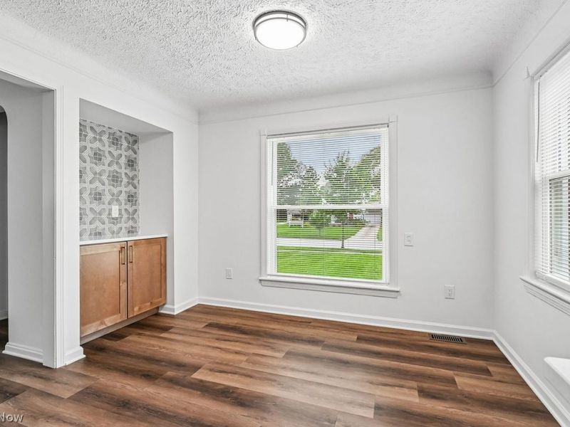 6751 Parma Park Boulevard, Parma Heights, OH 44130 Photo 8