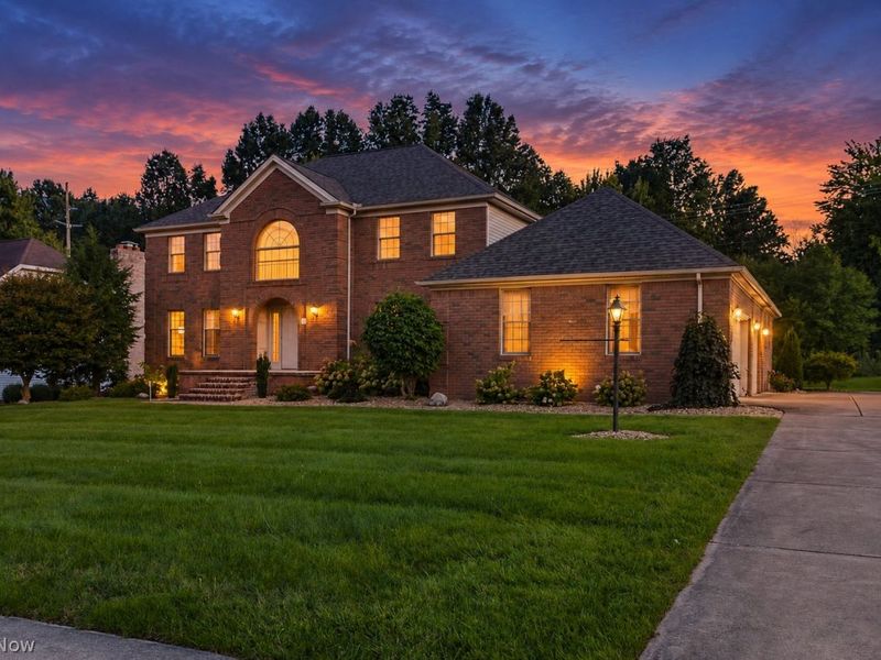 111 Kings Lane, Canfield, OH 44406 Photo 1
