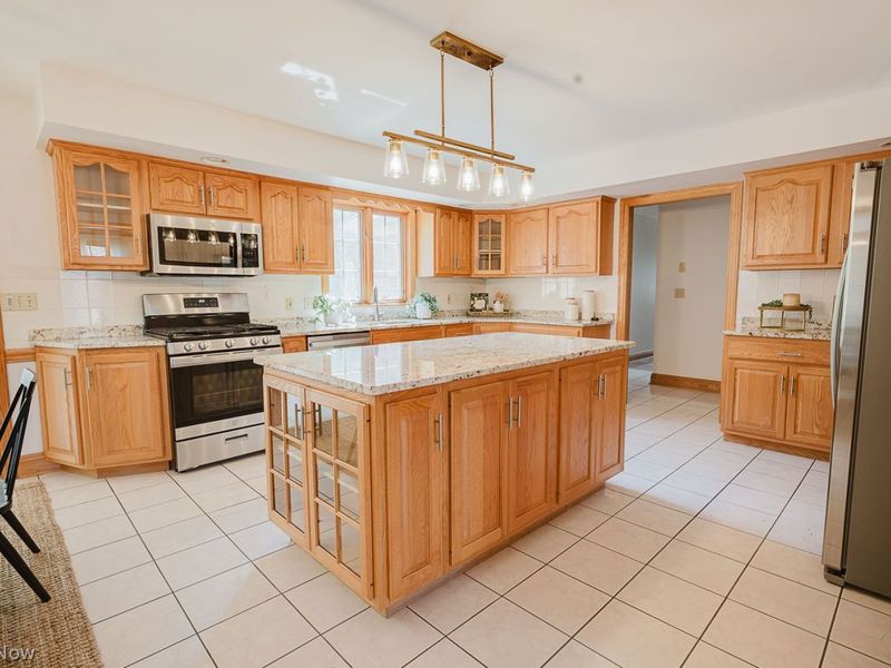 111 Kings Lane, Canfield, OH 44406 Photo 15