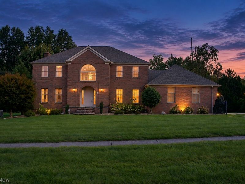 111 Kings Lane, Canfield, OH 44406 Photo 4