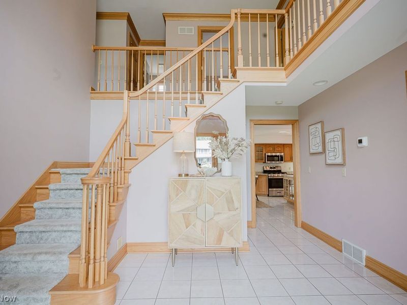 111 Kings Lane, Canfield, OH 44406 Photo 9