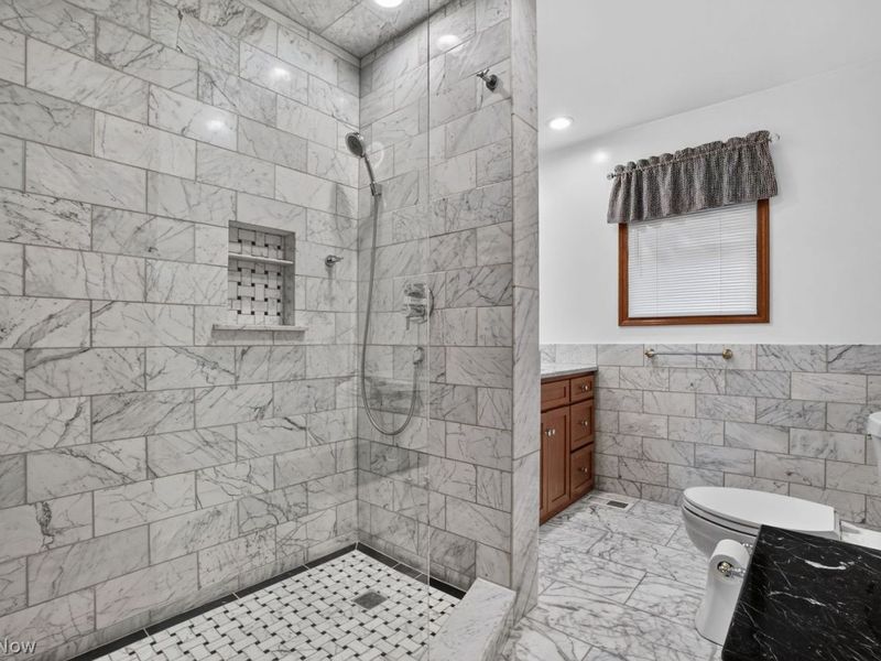 10548 Briar Hill Drive, Kirtland, OH 44094 Photo 16