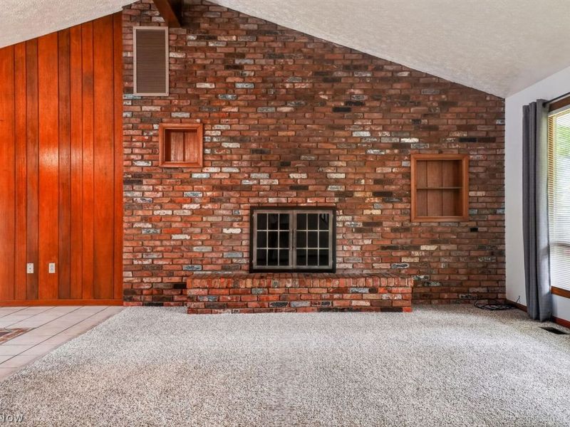 10548 Briar Hill Drive, Kirtland, OH 44094 Photo 16