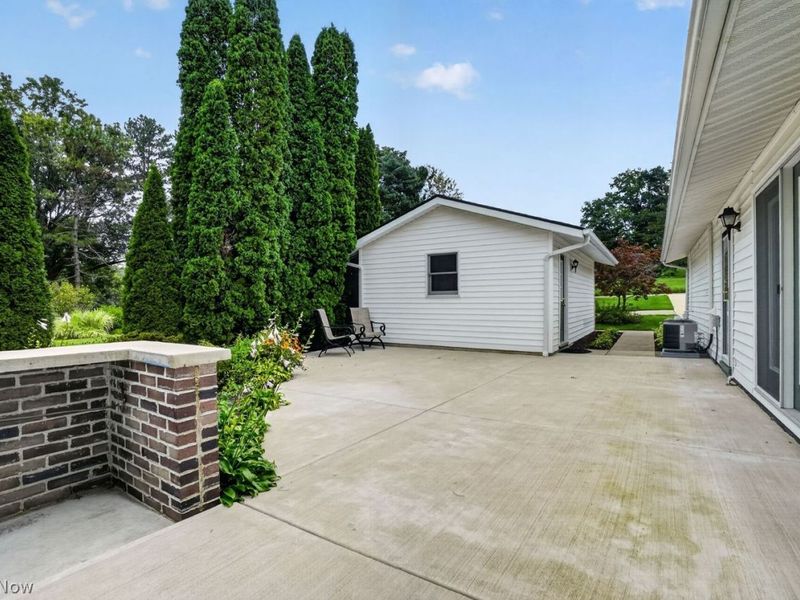 10548 Briar Hill Drive, Kirtland, OH 44094 Photo 42