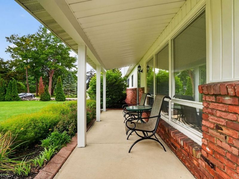 10548 Briar Hill Drive, Kirtland, OH 44094 Photo 44