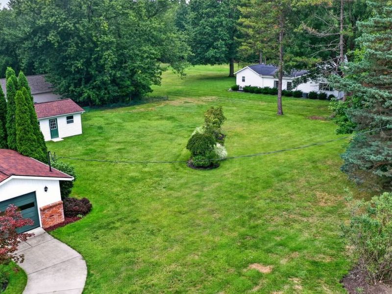 10548 Briar Hill Drive, Kirtland, OH 44094 Photo 47