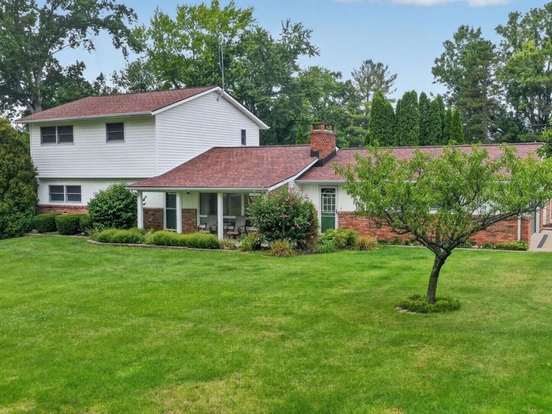 10548 Briar Hill Drive, Kirtland, OH 44094 Photo 49