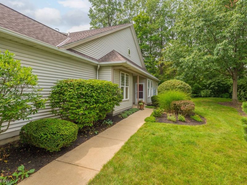 2232 Langford Lane, Avon, OH 44011 Photo 3