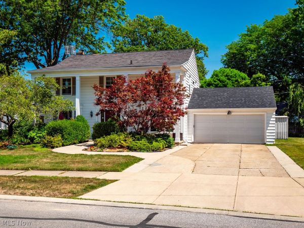 3991 Idlewild Drive , Rocky River, OH 44116