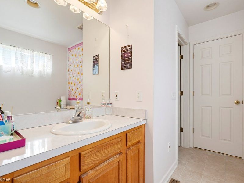 6651 W 130th Street, Parma Heights, OH 44130 Photo 14
