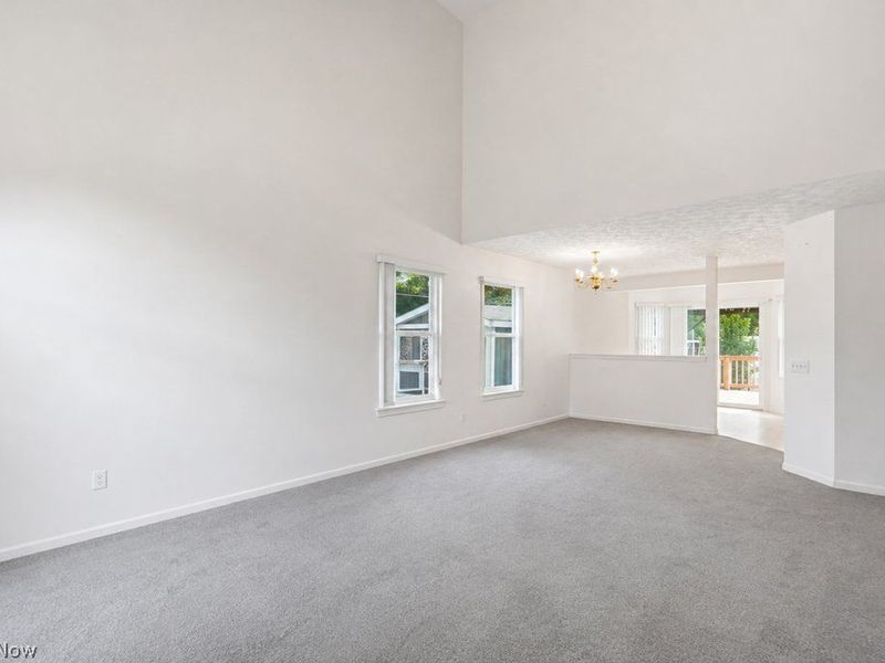 6651 W 130th Street, Parma Heights, OH 44130 Photo 6