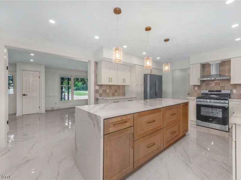 25924 Melibee Drive, Westlake, OH 44145 Photo 6