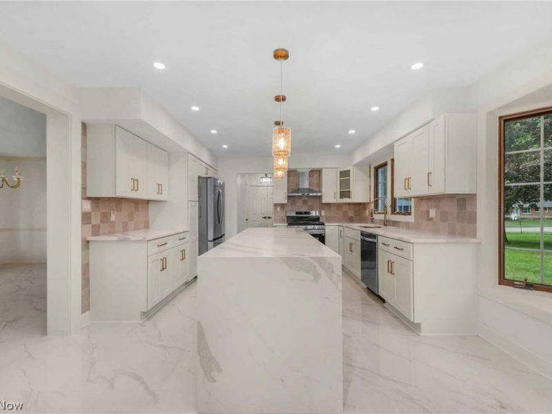 25924 Melibee Drive, Westlake, OH 44145 Photo 8