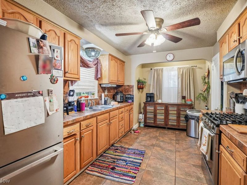 696 12th Street, Campbell, OH 44405 Photo 13