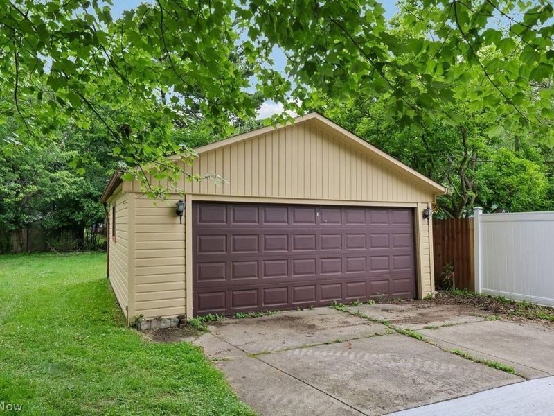 2030 E 228th Street, Euclid, OH 44117 Photo 49