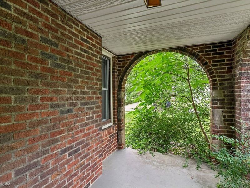 2030 E 228th Street, Euclid, OH 44117 Photo 5