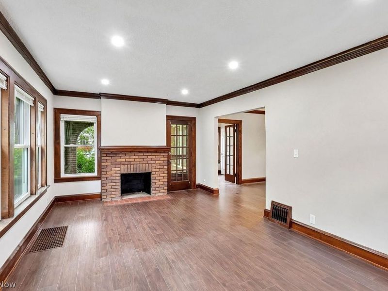 2030 E 228th Street, Euclid, OH 44117 Photo 6