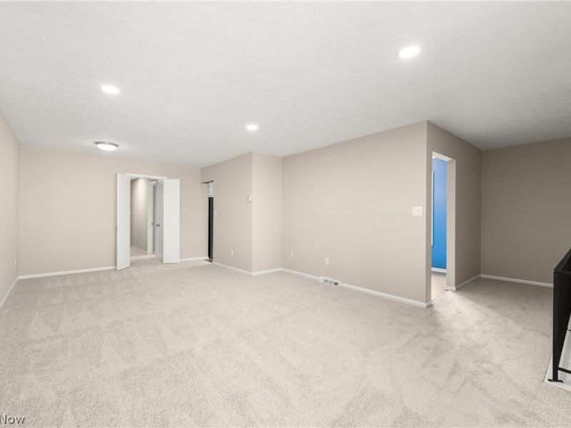 8733 Fox Rest Drive, Brecksville, OH 44141 Photo 4