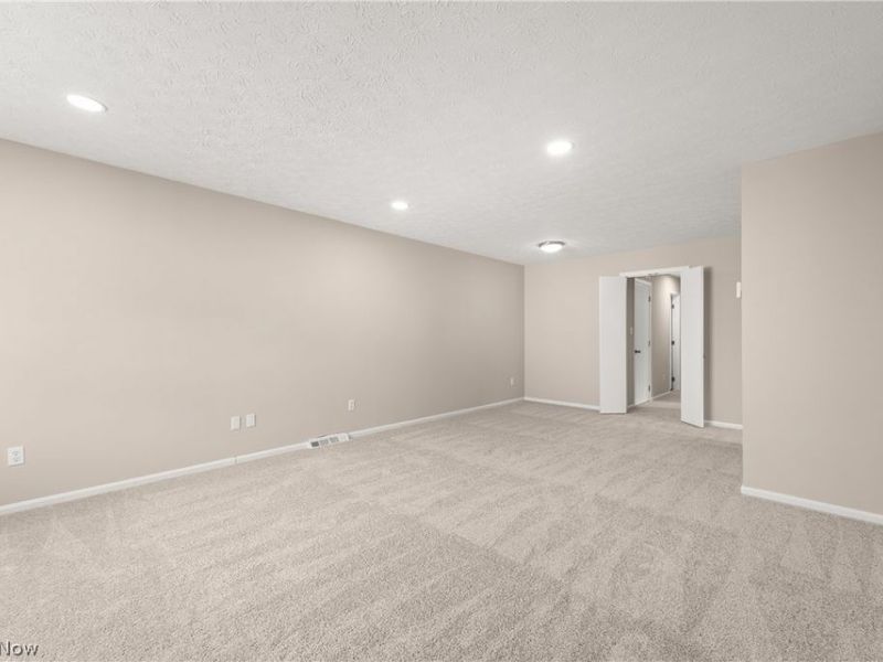 8733 Fox Rest Drive, Brecksville, OH 44141 Photo 5