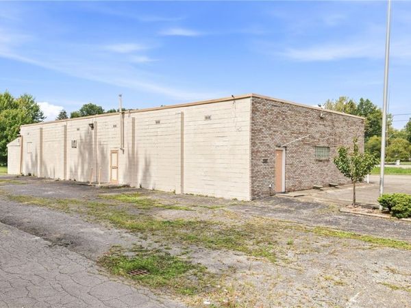 2237 N Park Avenue , Warren, OH 44483