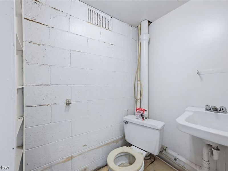 2237 N Park Avenue, Warren, OH 44483 Photo 26