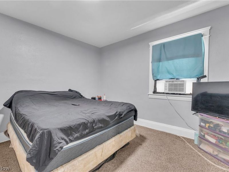 9607 Sophia Avenue, Cleveland, OH 44104 Photo 13