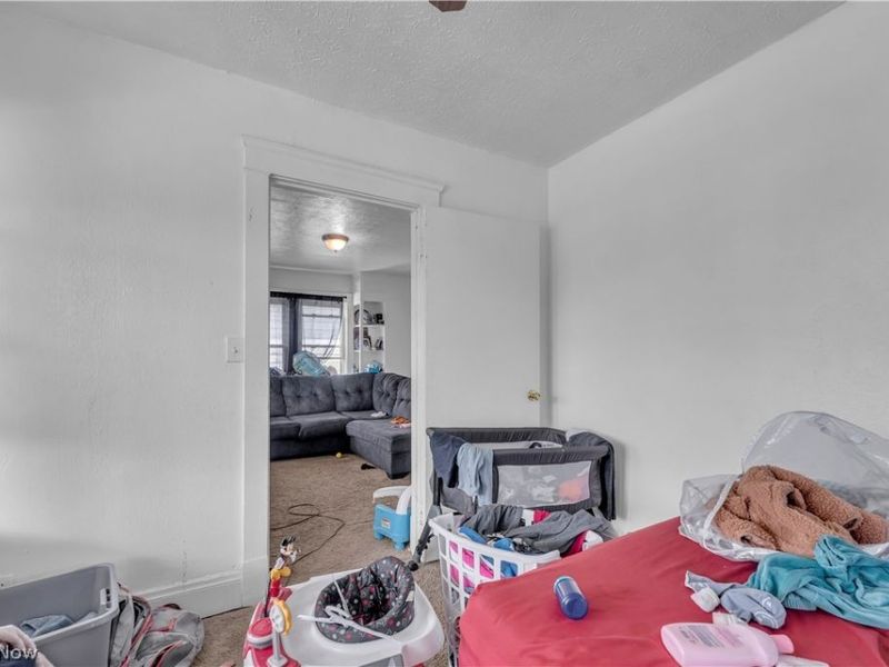 9607 Sophia Avenue, Cleveland, OH 44104 Photo 16