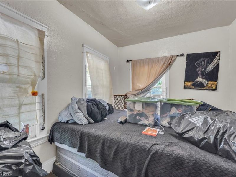 9607 Sophia Avenue, Cleveland, OH 44104 Photo 21