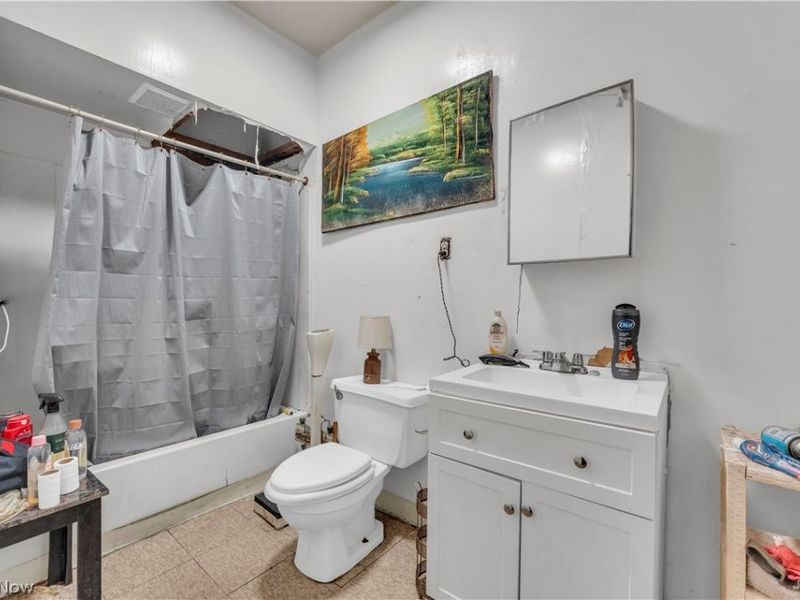 9607 Sophia Avenue, Cleveland, OH 44104 Photo 29