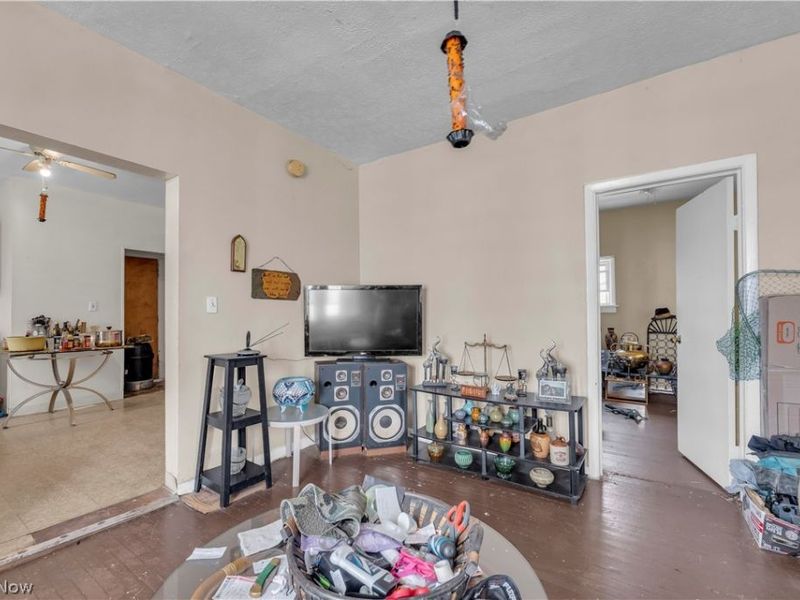 9607 Sophia Avenue, Cleveland, OH 44104 Photo 31