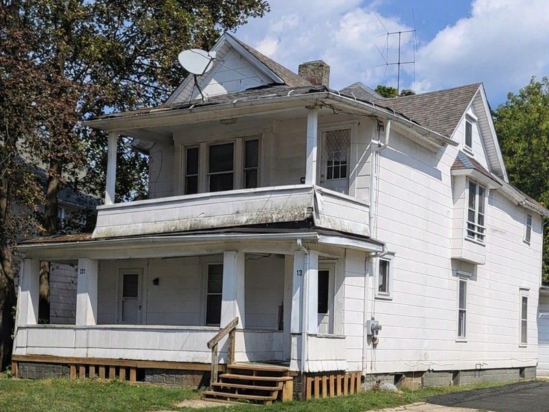 131 & 133 Westwood Avenue, Akron, OH 44302 Photo 1