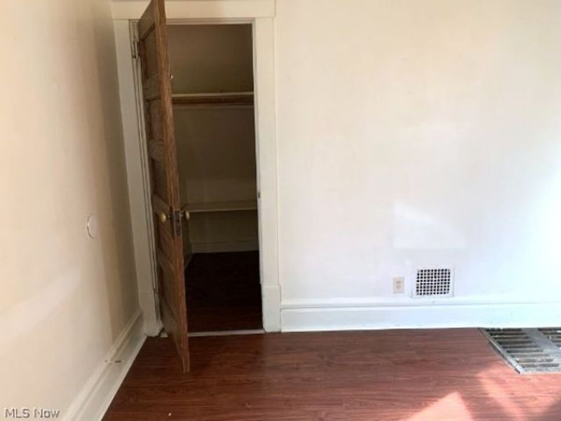 131 & 133 Westwood Avenue, Akron, OH 44302 Photo 11