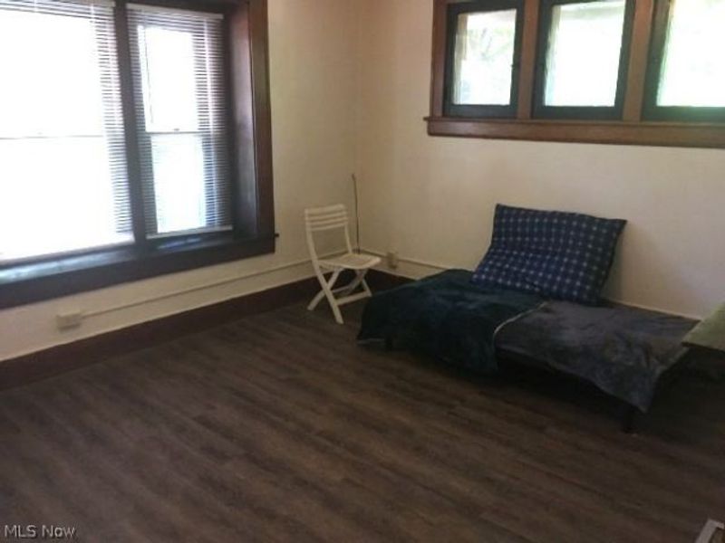 131 & 133 Westwood Avenue, Akron, OH 44302 Photo 4