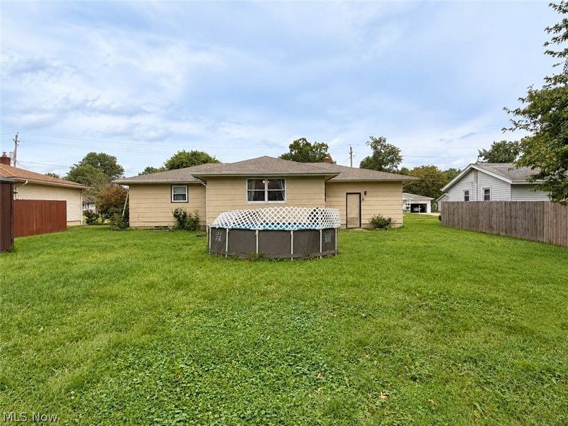 2064 Innwood Drive, Austintown, OH 44515 Photo 20