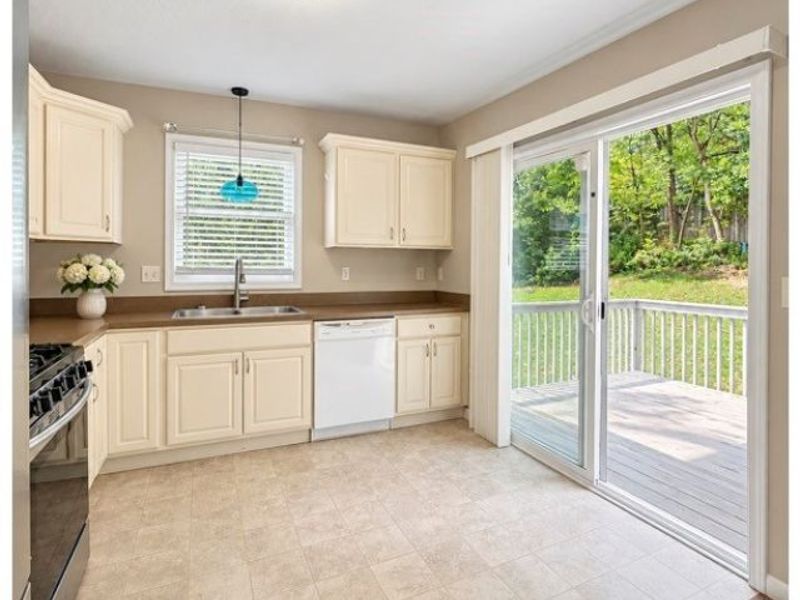 223 Home Street , Rittman, OH 44270 Photo 6