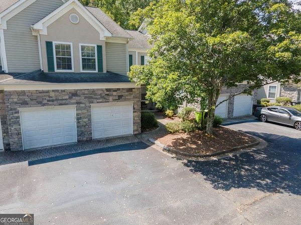 510 Las Brasis Court, Peachtree City, GA 30269