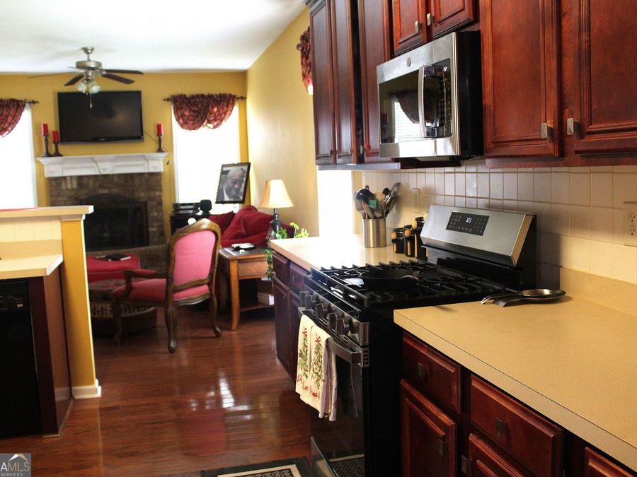 Property Image 11