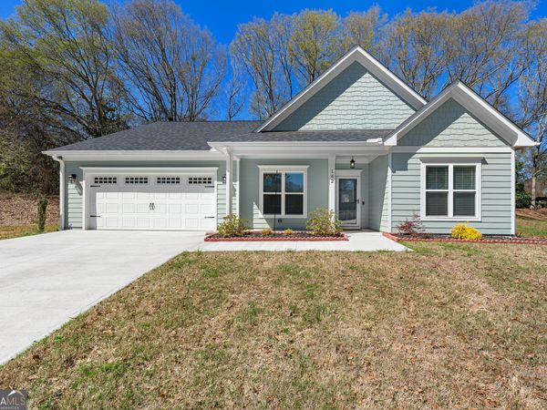 142 Fairview Station, Hartwell, GA 30643