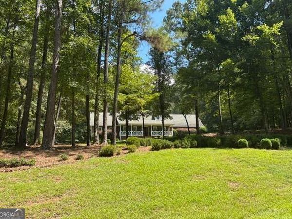94 Deer Creek Trail, Hoschton, GA 30548