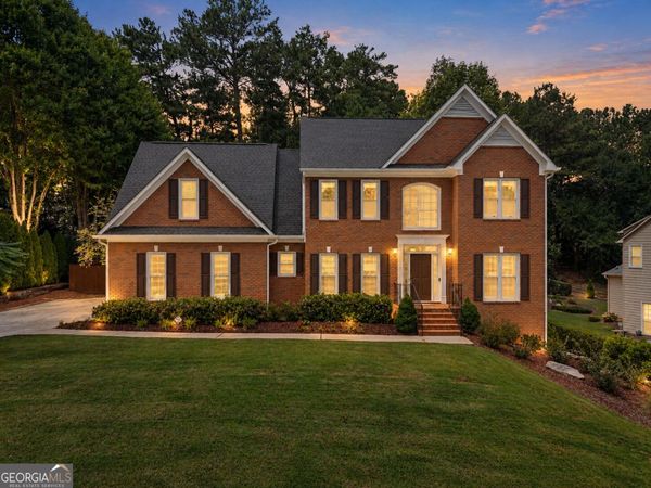 390 Woodbrook Way, Lawrenceville, GA 30043