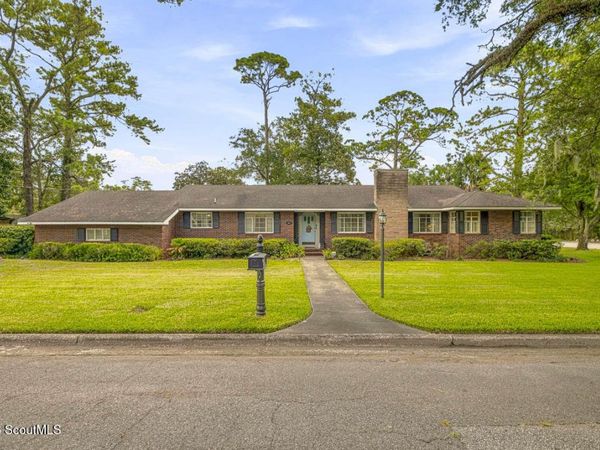 302 Reynolds Street, Brunswick, GA 31520