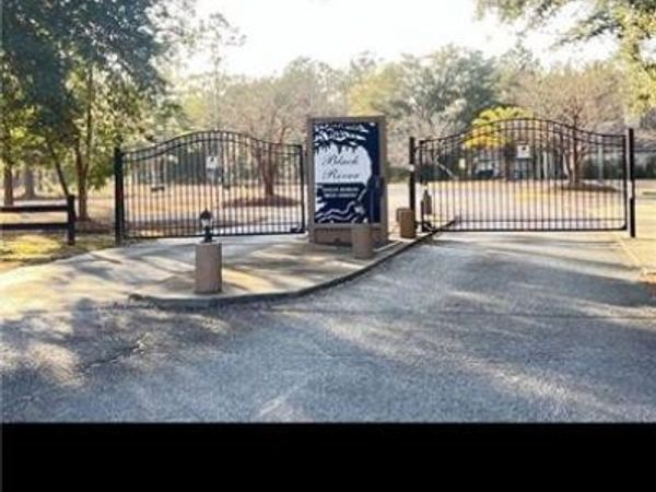 1625 Janells River Drive , Folkston, GA 31537