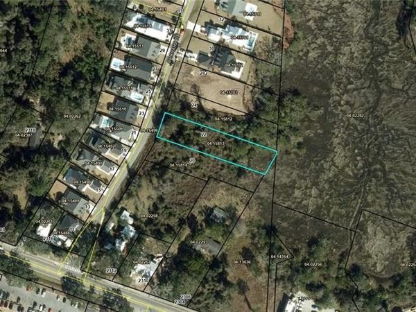 22 Orchard Road , St. Simons Island, GA 31522