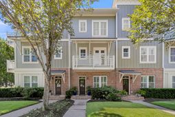 98 Vincent Drive photo 4