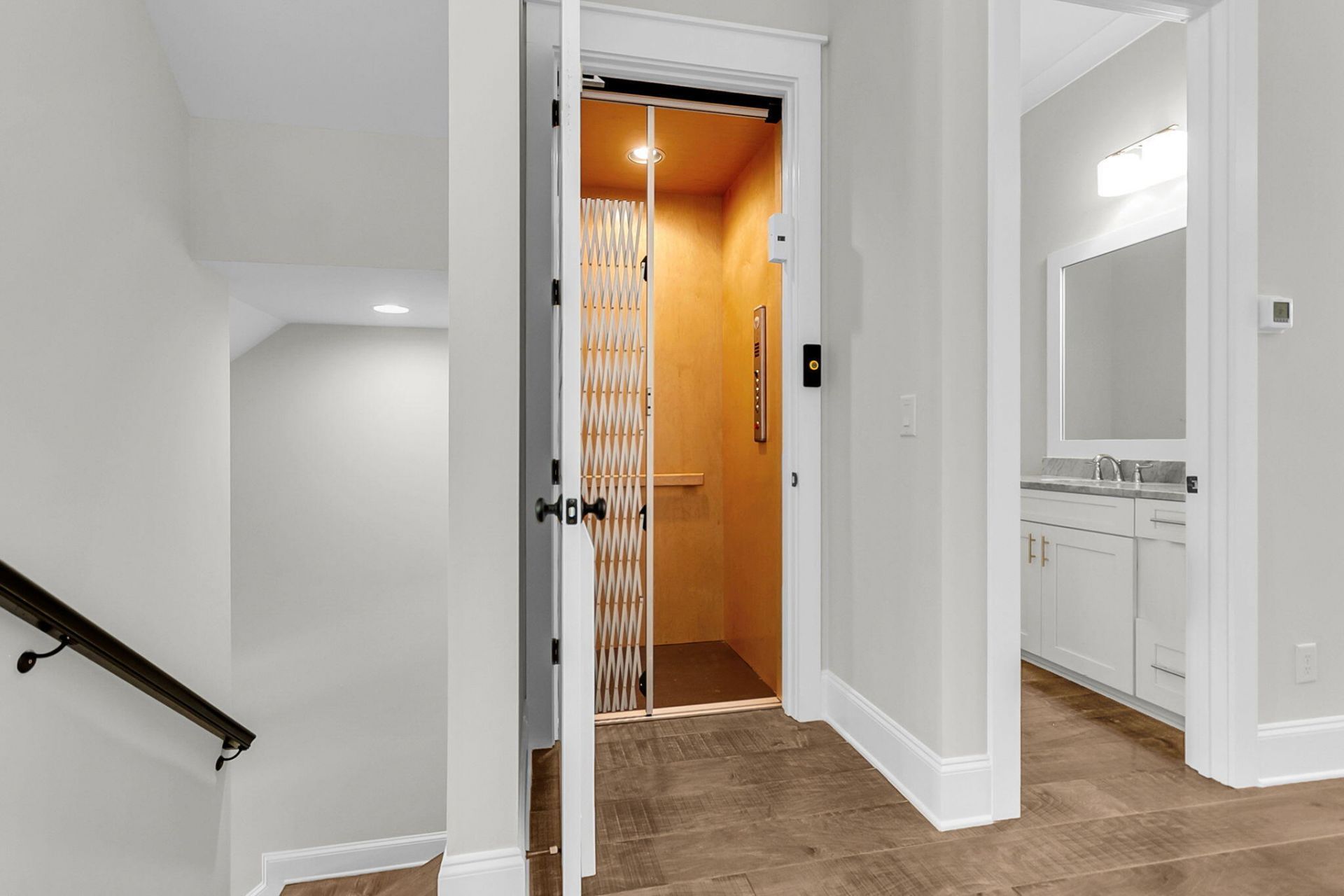 98 Vincent Drive Photo 20