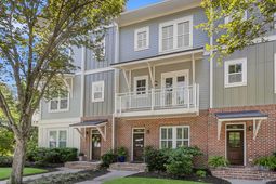 98 Vincent Drive photo 4