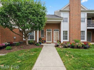 46124 Allenton Drive , Macomb Township, Mi 48044