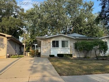 3224 WOODLAND Avenue, Royal Oak, Mi 48073