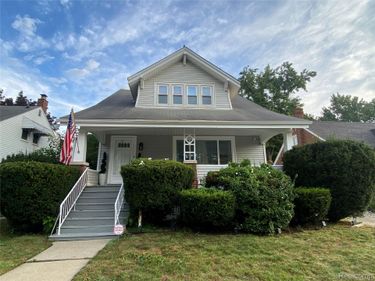 15551 N Park Avenue , Eastpointe, Mi 48021